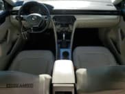 ✅ 2020 Volkswagen Passat SE • VIN: 1VWSA7A31LC010608 • Lot: 86259625. Listed on Copart with 98,277 mi. Free auction sales archive from the USA and detailed vehicle history report at DreamBid. Image 8.