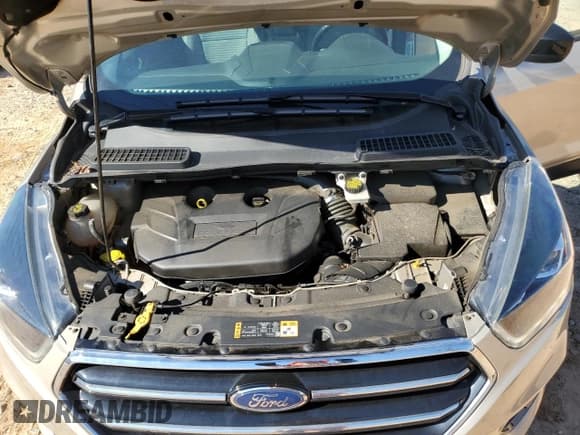 ✅ 2017 Ford Escape SE • VIN: 1FMCU9G99HUE04733 • Lot: 91258935. Wystawiony na Copart z przebiegiem 65 349 mil. Bezpłatny archiwum sprzedaży aukcyjnych z USA i szczegółowy raport historii pojazdu na DreamBid. Zdjęcie 12.