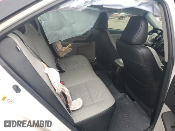 ✅ 2015 Toyota Camry SE • VIN: 4T1BF1FKXFU091622 • Lot: 89634625. Wystawiony na Copart z przebiegiem 127 201 mil. Bezpłatny archiwum sprzedaży aukcyjnych z USA i szczegółowy raport historii pojazdu na DreamBid. Zdjęcie 10.