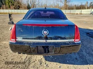 ✅ 2011 Cadillac DTS Premium Collection • VIN: 1G6KH5E6XBU117658 • Lot: 93509995. Wystawiony na Copart z przebiegiem 139 902 mil. Bezpłatny archiwum sprzedaży aukcyjnych z USA i szczegółowy raport historii pojazdu na DreamBid. Zdjęcie 6.