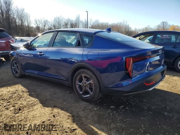 ✅ 2025 Kia K4 LXS • VIN: 3KPFT4DE1SE017365 • Lot: 93883555. Wystawiony na Copart z przebiegiem 24 537 mil. Bezpłatny archiwum sprzedaży aukcyjnych z USA i szczegółowy raport historii pojazdu na DreamBid. Zdjęcie 2.