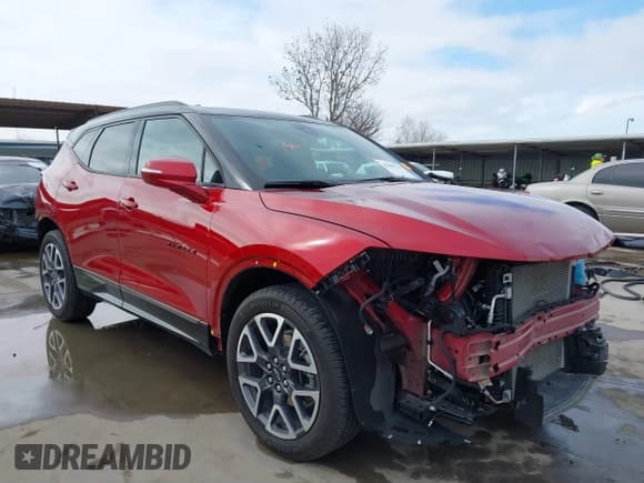 ✅ 2024 Chevrolet Blazer RS • VIN: 3GNKBERS5RS184241 • Lot: 41408120. Listed on IAAI with 11,857 mi. Free auction sales archive from the USA and detailed vehicle history report at DreamBid. Image 1.