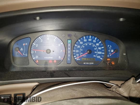 ✅ 2001 Toyota Sienna LE • VIN: 4T3ZF13C81U361541 • Lot: 89893555. Wystawiony na Copart z przebiegiem 274 636 mil. Bezpłatny archiwum sprzedaży aukcyjnych z USA i szczegółowy raport historii pojazdu na DreamBid. Zdjęcie 9.