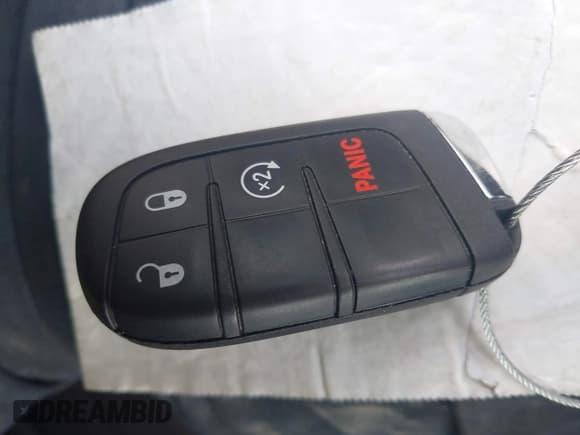 ✅ 2018 Jeep Renegade Altitude • VIN: ZACCJBBB5JPH98897 • Lot: 43560689. Listed on IAAI with 75,780 mi. Free auction sales archive from the USA and detailed vehicle history report at DreamBid. Image 11.