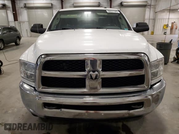 ✅ 2014 Ram 2500 Tradesman • VIN: 3C6UR5HJ1EG147696 • Lot: 90037445. Listed on Copart with 226,593 mi. Free auction sales archive from the USA and detailed vehicle history report at DreamBid. Image 5.
