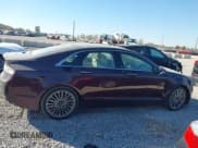 ✅ 2013 Lincoln MKZ Hybrid • VIN: 3LN6L2LU6DR823433 • Lot: 43593364. Wystawiony na IAAI z przebiegiem 200 198 mil. Bezpłatny archiwum sprzedaży aukcyjnych z USA i szczegółowy raport historii pojazdu na DreamBid. Zdjęcie 13.