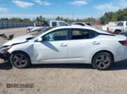 ✅ 2024 Nissan Sentra SV • VIN: 3N1AB8CV3RY297534 • Lot: 43816175. Wystawiony na IAAI z przebiegiem 32 927 mil. Bezpłatny archiwum sprzedaży aukcyjnych z USA i szczegółowy raport historii pojazdu na DreamBid. Zdjęcie 13.