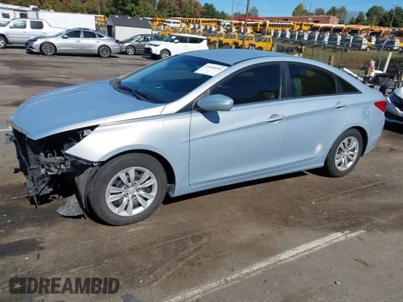 2013 Hyundai Sonata GLS with VIN 5NPEB4AC2DH572549, listed as a IAAI auction lot 43489096 with 327,659 mi miles and . Bid and sale history available at DreamBid. Image 2.