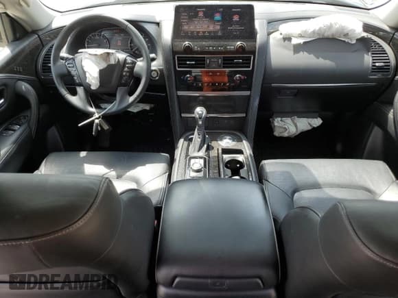 ✅ 2023 Infiniti QX80 Luxe • VIN: JN8AZ2AF2P9755623 • Lot: 70712475. Listed on Copart with 46,298 mi. Free auction sales archive from the USA and detailed vehicle history report at DreamBid. Image 8.