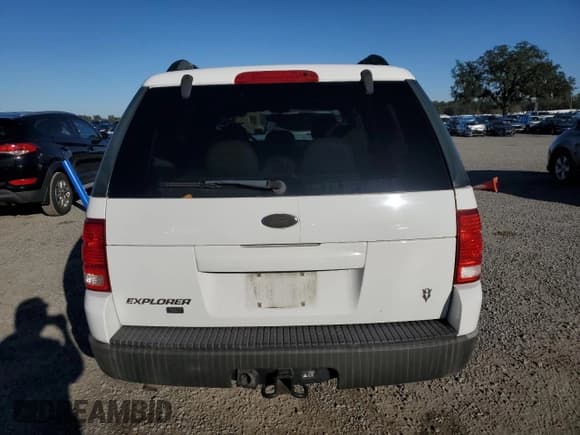 ✅ 2003 Ford Explorer XLT • VIN: 1FMZU73W53UC30937 • Lot: 42421025. Listed on Copart with 118,506 mi. Free auction sales archive from the USA and detailed vehicle history report at DreamBid. Image 6.