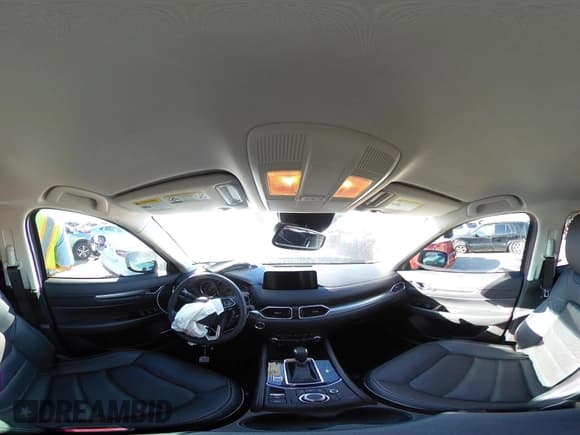 ✅ 2025 Mazda CX-5 S Carbon Edition • VIN: JM3KFBCM7S0690275 • Lot: 43591248. Listed on IAAI with 4,239 mi. Free auction sales archive from the USA and detailed vehicle history report at DreamBid. Image 18.