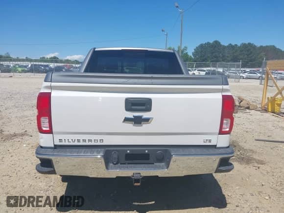 2017 Chevrolet Silverado 1500 LTZ с VIN 3GCPCSEC9HG461726, выставлен на аукционе IAAI как лот 42337885 с пробегом 197 620 миль миль и . История ставок и продаж доступна на DreamBid. Изображение 16.