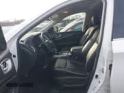 ✅ 2019 Infiniti QX60 Luxe • VIN: 5N1DL0MM2KC560167 • Lot: 43816737. Wystawiony na IAAI z przebiegiem 76 640 mil. Bezpłatny archiwum sprzedaży aukcyjnych z USA i szczegółowy raport historii pojazdu na DreamBid. Zdjęcie 5.