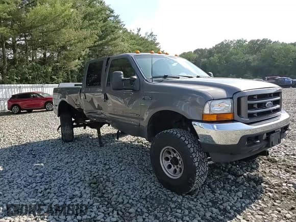 ✅ 2003 Ford F-250 XL • VIN: 1FTNW21F93EA13341 • Lot: 59484025. Listed on Copart with Not provided. Free auction sales archive from the USA and detailed vehicle history report at DreamBid. Image 13.