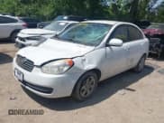 ✅ 2010 Hyundai Accent GLS • VIN: KMHCN4AC7AU499528 • Лот: 42569756. Опубликован ранее на IAAI с пробегом 153 044 миль. Бесплатный доступ к архиву аукционных продаж из США и подробный отчёт об истории автомобиля на DreamBid. Изображение 2.
