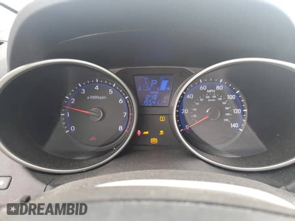 2011 Hyundai Tucson GLS z VIN KM8JU3AC7BU284852, wystawiony jako Copart lot #69496824 z przebiegiem 155 411 mil mil oraz Szkoda całkowita • Salvage title. Historia ofert i sprzedaży dostępna na DreamBid. Obrazek 9.