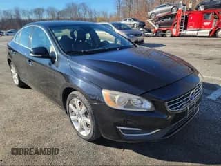 ✅ 2016 Volvo S60 T5 Premier • VIN: YV1612TK4G2410227 • Lot: 43870900. Listed on IAAI with 90,582 mi. Free auction sales archive from the USA and detailed vehicle history report at DreamBid. Image 1.