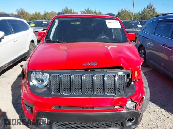 ✅ 2019 Jeep Renegade Latitude • VIN: ZACNJABB8KPJ76683 • Lot: 43672368. Listed on IAAI with 53,998 mi. Free auction sales archive from the USA and detailed vehicle history report at DreamBid. Image 12.