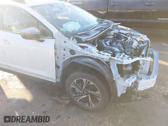 ✅ 2024 Subaru Crosstrek Premium • VIN: JF2GUADC9R8335089 • Lot: 41431790. Listed on IAAI with 11,782 mi. Free auction sales archive from the USA and detailed vehicle history report at DreamBid. Image 17.
