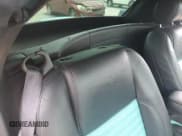 ✅ 2002 Ford Thunderbird Hardtop Premium • VIN: 1FAHP60A62Y128330 • Лот: 71269834. Опубликован ранее на Copart с пробегом 96 182 миль. Бесплатный доступ к архиву аукционных продаж из США и подробный отчёт об истории автомобиля на DreamBid. Изображение 10.