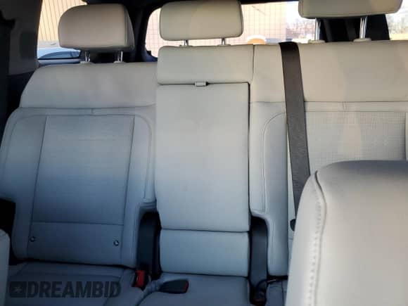 2024 Hyundai Santa Fe Limited с VIN 5NMP3DG13RH012815, выставлен на аукционе Copart как лот 41429855 с пробегом Не указан миль и Списание • Salvage title. История ставок и продаж доступна на DreamBid. Изображение 10.