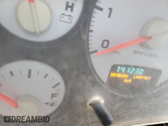 ✅ 2003 Dodge 1500 ST • VIN: 1D7HU18ZX3J543392 • Лот: 87542765. Размещён на Copart с пробегом Не указан миль. Получите бесплатный доступ к архиву аукционных продаж из США и посмотрите подробный отчёт об истории автомобиля на DreamBid. Изображение 9.