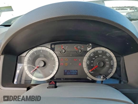 ✅ 2008 Ford Escape XLS • VIN: 1FMCU02Z38KE31604 • Лот: 94324385. Опубликован ранее на Copart с пробегом 221 494 миль. Бесплатный доступ к архиву аукционных продаж из США и подробный отчёт об истории автомобиля на DreamBid. Изображение 9.