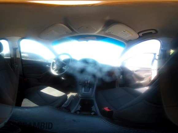 ✅ 2018 Ford Focus SE • VIN: 1FADP3FE8JL281651 • Lot: 43169650. Listed on IAAI with 69,451 mi. Free auction sales archive from the USA and detailed vehicle history report at DreamBid. Image 19.