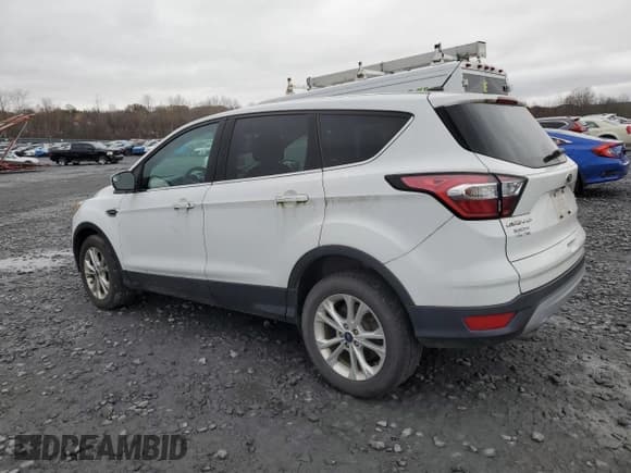 ✅ 2017 Ford Escape SE • VIN: 1FMCU9GD3HUC30386 • Лот: 91388185. Опубликован ранее на Copart с пробегом 90 885 миль. Бесплатный доступ к архиву аукционных продаж из США и подробный отчёт об истории автомобиля на DreamBid. Изображение 2.