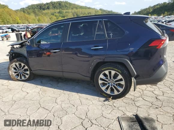 ✅ 2019 Toyota RAV4 Limited • VIN: JTMN1RFV5KJ021773 • Lot: 84445615. Listed on Copart with 102,058 mi. Free auction sales archive from the USA and detailed vehicle history report at DreamBid. Image 2.