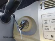 ✅ 2009 Toyota Avalon XL • VIN: 4T1BK36B59U324592 • Lot: 42902308. Wystawiony na IAAI z przebiegiem 79 811 mil. Bezpłatny archiwum sprzedaży aukcyjnych z USA i szczegółowy raport historii pojazdu na DreamBid. Zdjęcie 11.