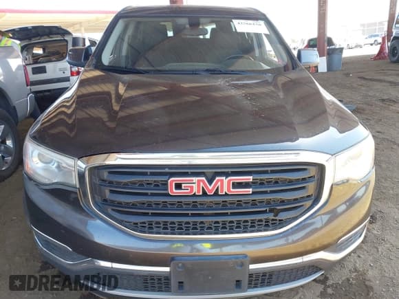 ✅ 2018 GMC Acadia SLE • VIN: 1GKKNKLA9JZ224640 • Lot: 42566158. Listed on IAAI with 196,481 mi. Free auction sales archive from the USA and detailed vehicle history report at DreamBid. Image 6.