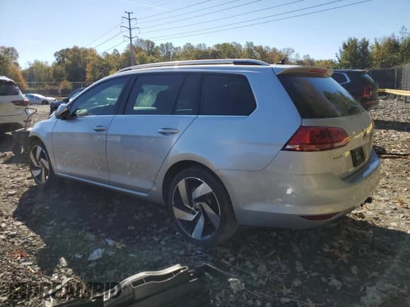 ✅ 2015 Volkswagen Golf S • VIN: 3VWFA7AU2FM508653 • Lot: 87378235. Wystawiony na Copart z przebiegiem 137 890 mil. Bezpłatny archiwum sprzedaży aukcyjnych z USA i szczegółowy raport historii pojazdu na DreamBid. Zdjęcie 2.
