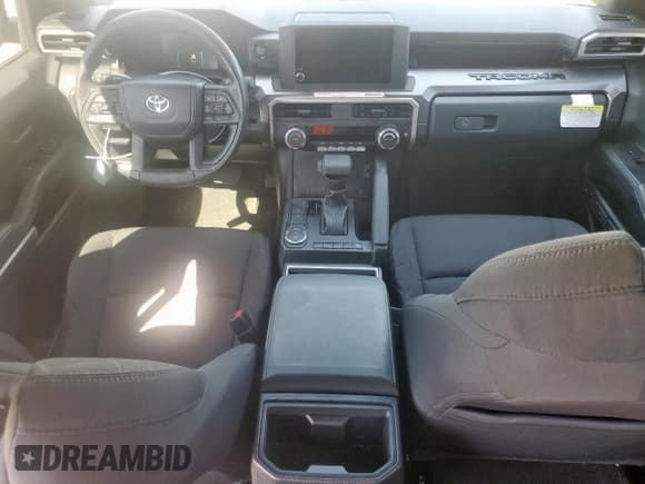 ✅ 2024 Toyota Tacoma SR5 • VIN: 3TMKB5FN5RM008138 • Lot: 90920455. Listed on Copart with 26,566 mi. Free auction sales archive from the USA and detailed vehicle history report at DreamBid. Image 8.