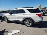 ✅ 2021 Ford Explorer XLT • VIN: 1FMSK7DH8MGC29806 • Lot: 89625465. Wystawiony na Copart z przebiegiem 56 767 mil. Bezpłatny archiwum sprzedaży aukcyjnych z USA i szczegółowy raport historii pojazdu na DreamBid. Zdjęcie 2.