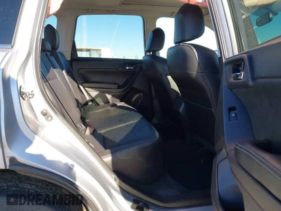 2016 Subaru Forester Limited с VIN JF2SJAHC3GH470272, выставлен на аукционе IAAI как лот 41213615 с пробегом 213 427 миль миль и . История ставок и продаж доступна на DreamBid. Изображение 8.