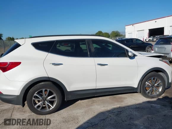 ✅ 2016 Hyundai Santa Fe • VIN: 5XYZU3LA1GG351294 • Лот: 43922733. Опубликован ранее на IAAI с пробегом 112 605 миль. Бесплатный доступ к архиву аукционных продаж из США и подробный отчёт об истории автомобиля на DreamBid. Изображение 13.