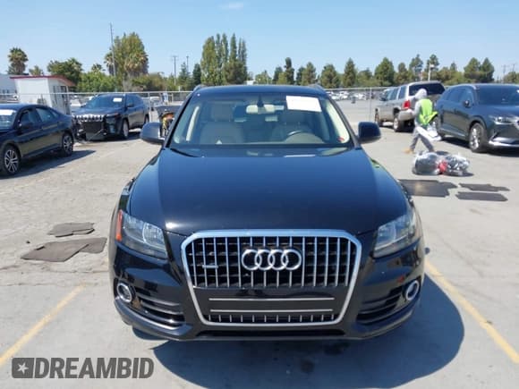 ✅ 2014 Audi Q5 Premium • VIN: WA1CFAFPXEA039227 • Лот: 43095990. Опубликован ранее на IAAI с пробегом 54 663 миль. Бесплатный доступ к архиву аукционных продаж из США и подробный отчёт об истории автомобиля на DreamBid. Изображение 12.