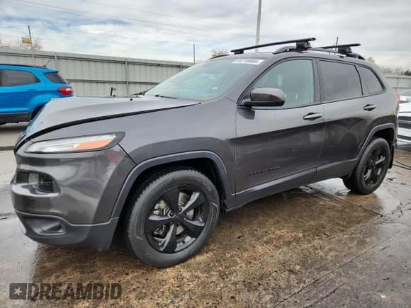 ✅ 2016 Jeep Cherokee Latitude • VIN: 1C4PJMCB4GW122691 • Лот: 91219085. Опубликован ранее на Copart с пробегом 137 458 миль. Бесплатный доступ к архиву аукционных продаж из США и подробный отчёт об истории автомобиля на DreamBid. Изображение 1.