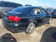 ✅ 2012 Volkswagen Jetta TDI w/Premium • VIN: 3VWLL7AJ3CM469621 • Lot: 41831230. Listed on IAAI with 198,871 mi. Free auction sales archive from the USA and detailed vehicle history report at DreamBid. Image 4.