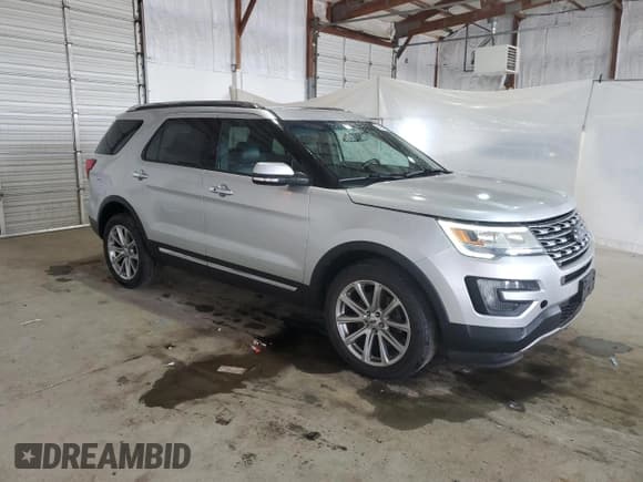 ✅ 2016 Ford Explorer Limited • VIN: 1FM5K8F80GGA88265 • Lot: 55827015. Wystawiony na Copart z przebiegiem 139 170 mil. Bezpłatny archiwum sprzedaży aukcyjnych z USA i szczegółowy raport historii pojazdu na DreamBid. Zdjęcie 4.