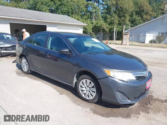 2012 Toyota Camry L с VIN 4T4BF1FK6CR260309, выставлен на аукционе IAAI как лот 43137384 с пробегом 125 393 миль миль и . История ставок и продаж доступна на DreamBid. Изображение 1.