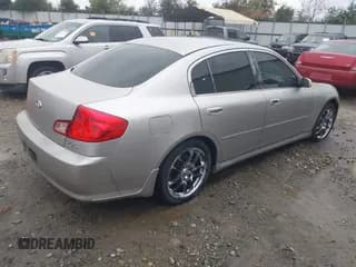 ✅ 2005 Infiniti G35 • VIN: JNKCV51E65M220358 • Lot: 43560348. Wystawiony na IAAI z przebiegiem 221 600 mil. Bezpłatny archiwum sprzedaży aukcyjnych z USA i szczegółowy raport historii pojazdu na DreamBid. Zdjęcie 4.