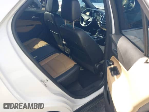 2022 Chevrolet Equinox Premier z VIN 3GNAXNEVXNS196456, wystawiony jako IAAI lot #43415074 z przebiegiem 71 008 mil mil oraz . Historia ofert i sprzedaży dostępna na DreamBid. Obrazek 8.