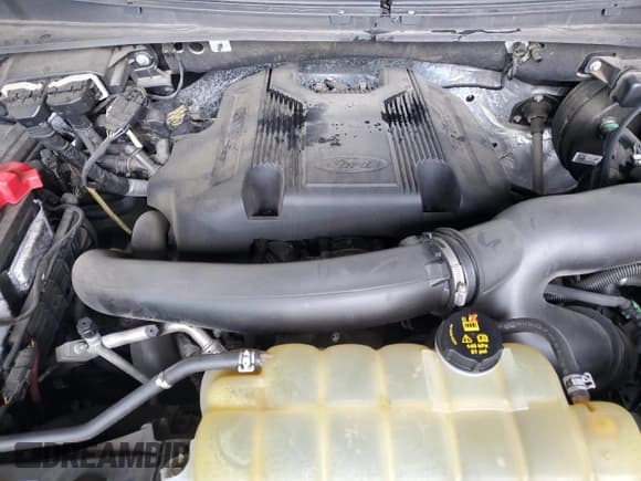 ✅ 2019 Ford Expedition Max Platinum • VIN: 1FMJK1MT0KEA45854 • Lot: 90902025. Wystawiony na Copart z przebiegiem 113 959 mil. Bezpłatny archiwum sprzedaży aukcyjnych z USA i szczegółowy raport historii pojazdu na DreamBid. Zdjęcie 12.