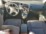 ✅ 2005 Toyota Matrix XR • VIN: 2T1KR32E15C551463 • Lot: 95195565. Wystawiony na Copart z przebiegiem 126 089 mil. Bezpłatny archiwum sprzedaży aukcyjnych z USA i szczegółowy raport historii pojazdu na DreamBid. Zdjęcie 8.