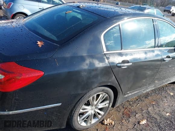 ✅ 2013 Hyundai Genesis 3.8L • VIN: KMHGC4DD4DU251415 • Лот: 43802373. Опубликован ранее на IAAI с пробегом 222 782 миль. Бесплатный доступ к архиву аукционных продаж из США и подробный отчёт об истории автомобиля на DreamBid. Изображение 14.