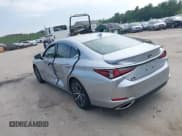 ✅ 2024 Lexus ES 350 • VIN: 58ADZ1B18RU169664 • Lot: 42507313. Wystawiony na IAAI z przebiegiem 7 899 mil. Bezpłatny archiwum sprzedaży aukcyjnych z USA i szczegółowy raport historii pojazdu na DreamBid. Zdjęcie 3.