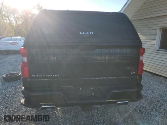 ✅ 2019 Chevrolet Silverado 1500 LT Trail Boss • VIN: 3GCPYFED7KG226640 • Lot: 82544195. Wystawiony na Copart z przebiegiem 59 814 mil. Bezpłatny archiwum sprzedaży aukcyjnych z USA i szczegółowy raport historii pojazdu na DreamBid. Zdjęcie 6.