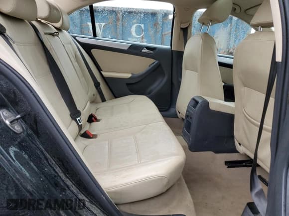 ✅ 2011 Volkswagen Jetta SEL • VIN: 3VWLZ7AJ8BM305326 • Lot: 55163235. Listed on Copart with 78,921 mi. Free auction sales archive from the USA and detailed vehicle history report at DreamBid. Image 10.